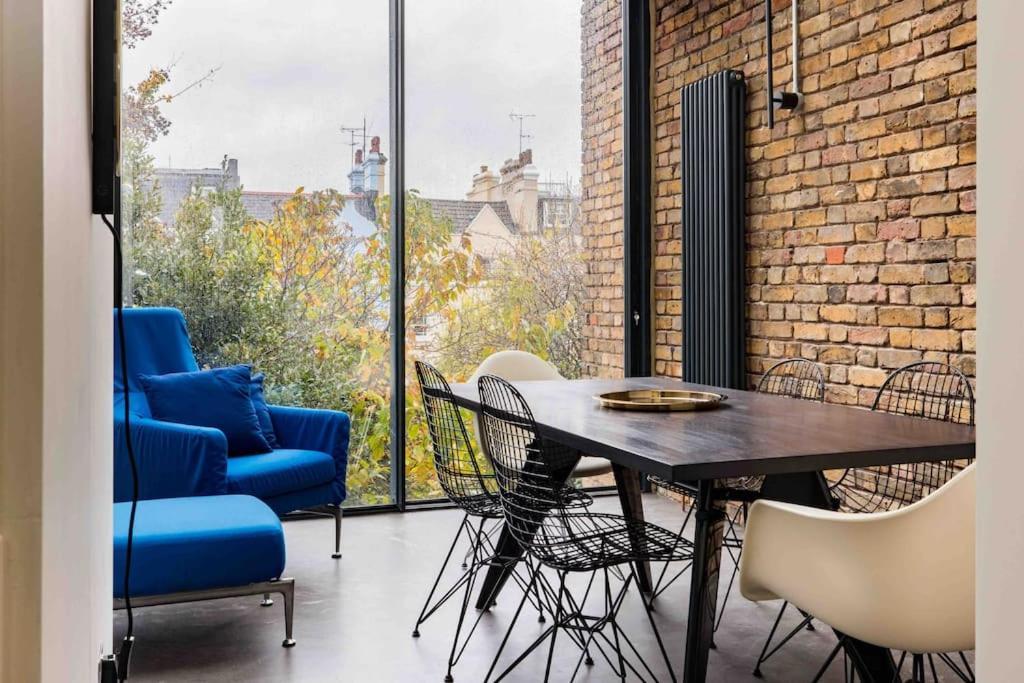 Stunning Notting Hill, 3 Bd, Fine Street, Garden Londen